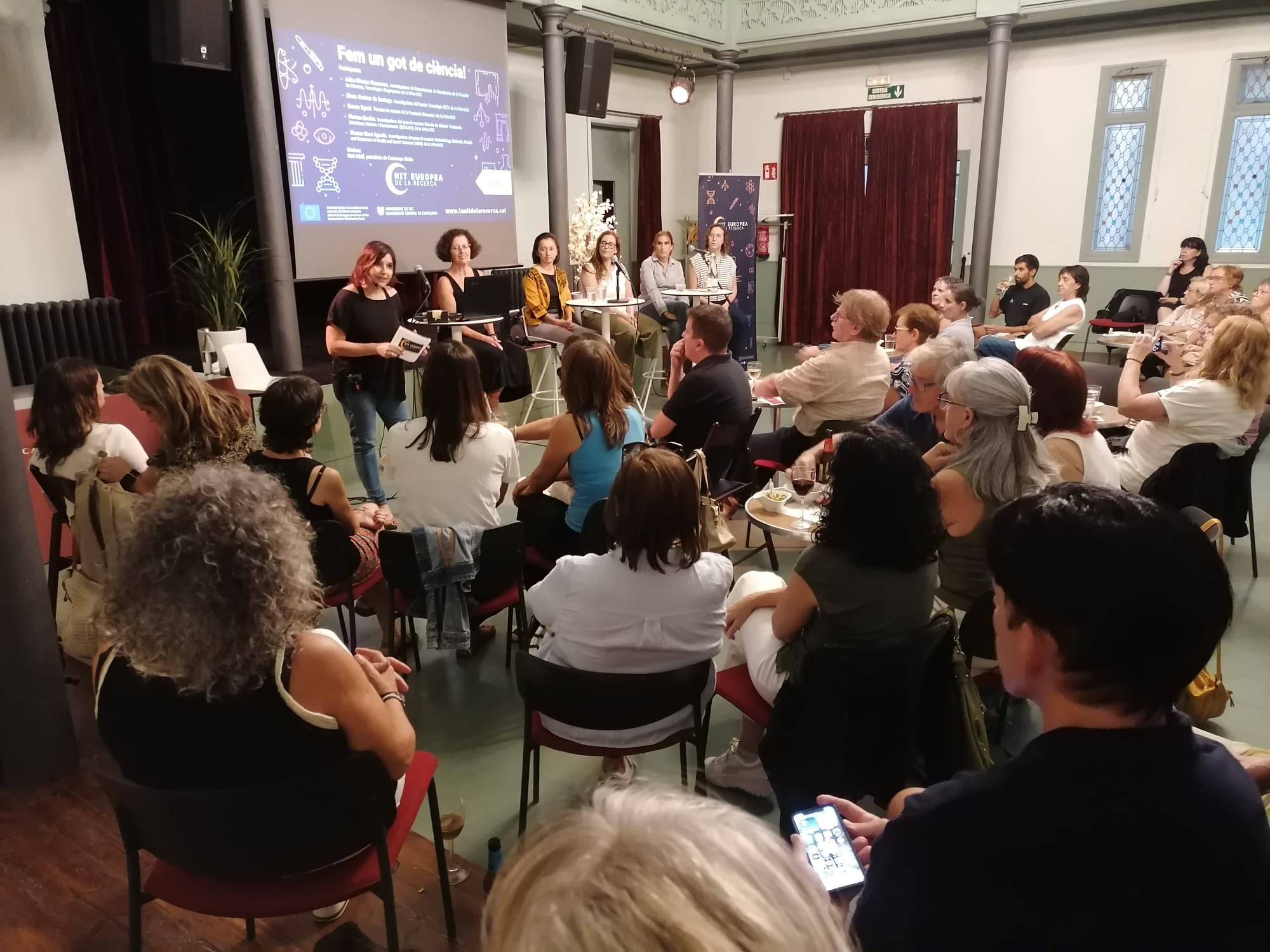 La Fundació Bionexus participa a “Fem un got de ciència!”